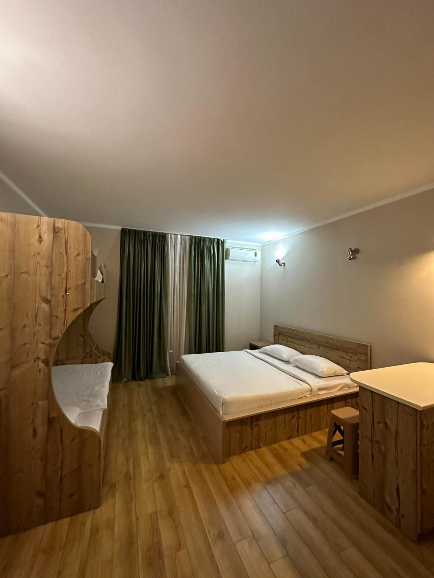 Mariam Sea Towers Apartment Batumi Exterior photo