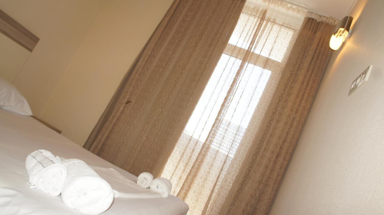 Mariam Sea Towers Apartment Batumi Room photo